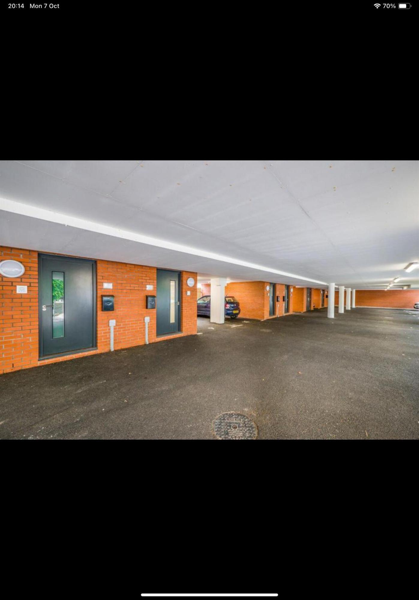 The Duplex At Sophia Mews With Free Parking Apartamento *