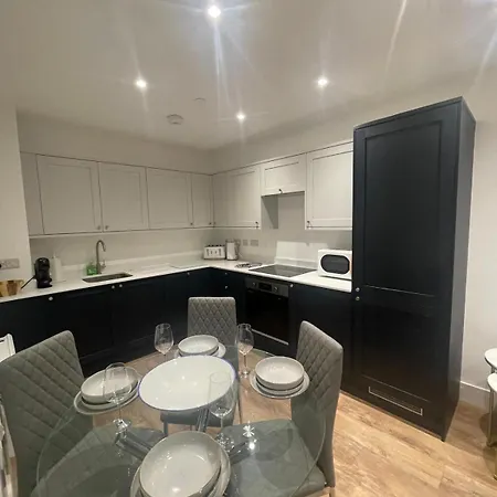 The Duplex At Sophia Mews With Free Parking Apartment Cardiff Exterior photo
