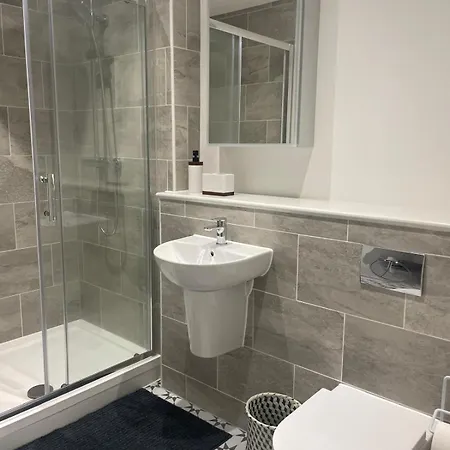 The Duplex At Sophia Mews With Free Parking Apartment Cardiff Exterior photo