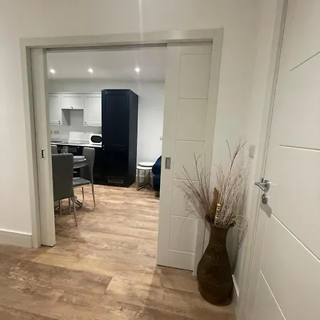 The Duplex At Sophia Mews With Free Parking Apartment Cardiff Exterior photo