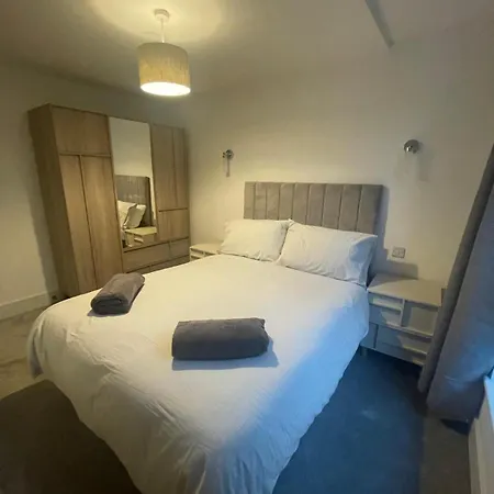 The Duplex At Sophia Mews With Free Parking Apartment Cardiff Exterior photo